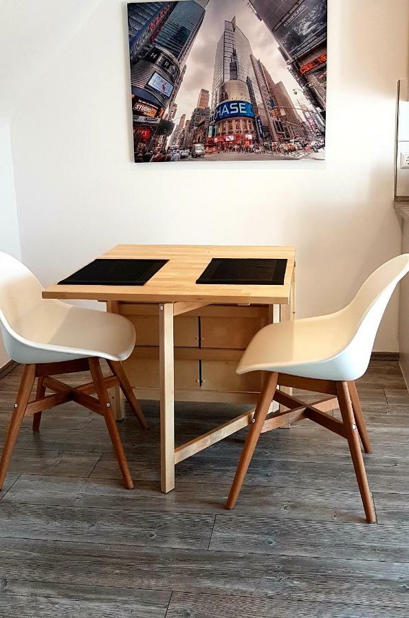 Zwei Schicke Apartments Mit Parkplatz Kolonia Zewnętrze zdjęcie